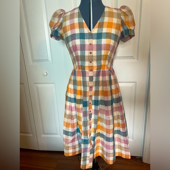 Gal Meets Glam Poppy Gingham Dress - Picture 11 of 14